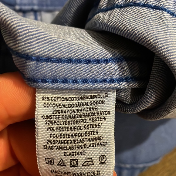 Free people skirt, a little wear at waist band - Picture 7 of 7